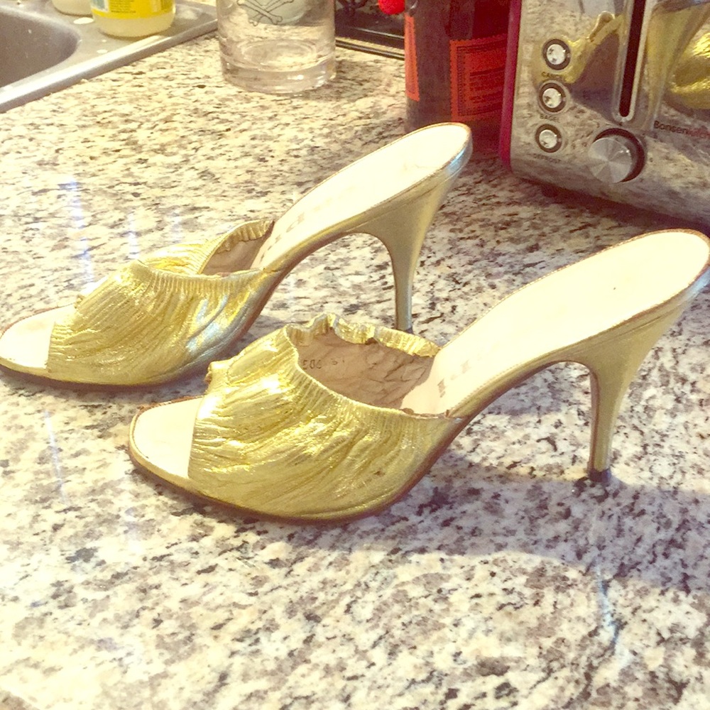 1970s gold comfy mules